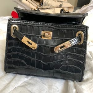 Black mini purse